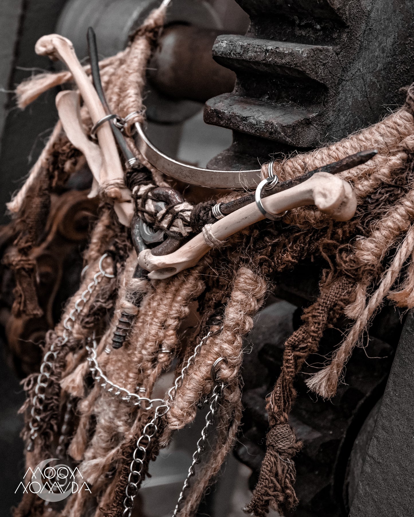 WildFlow • Neck Adornment