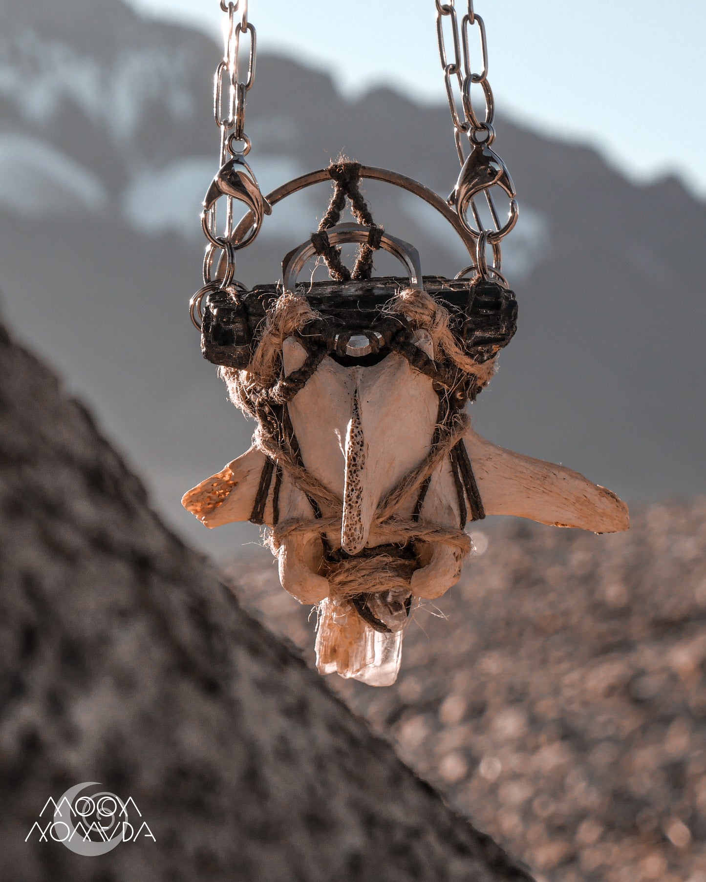 FlyFree • Neck Adornment