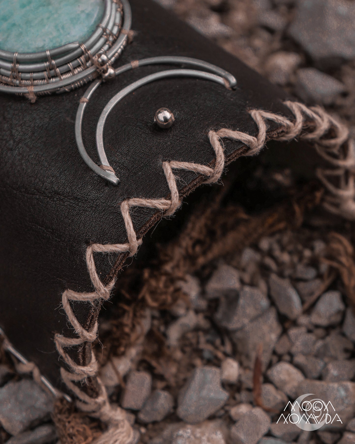 Luna • Cuff