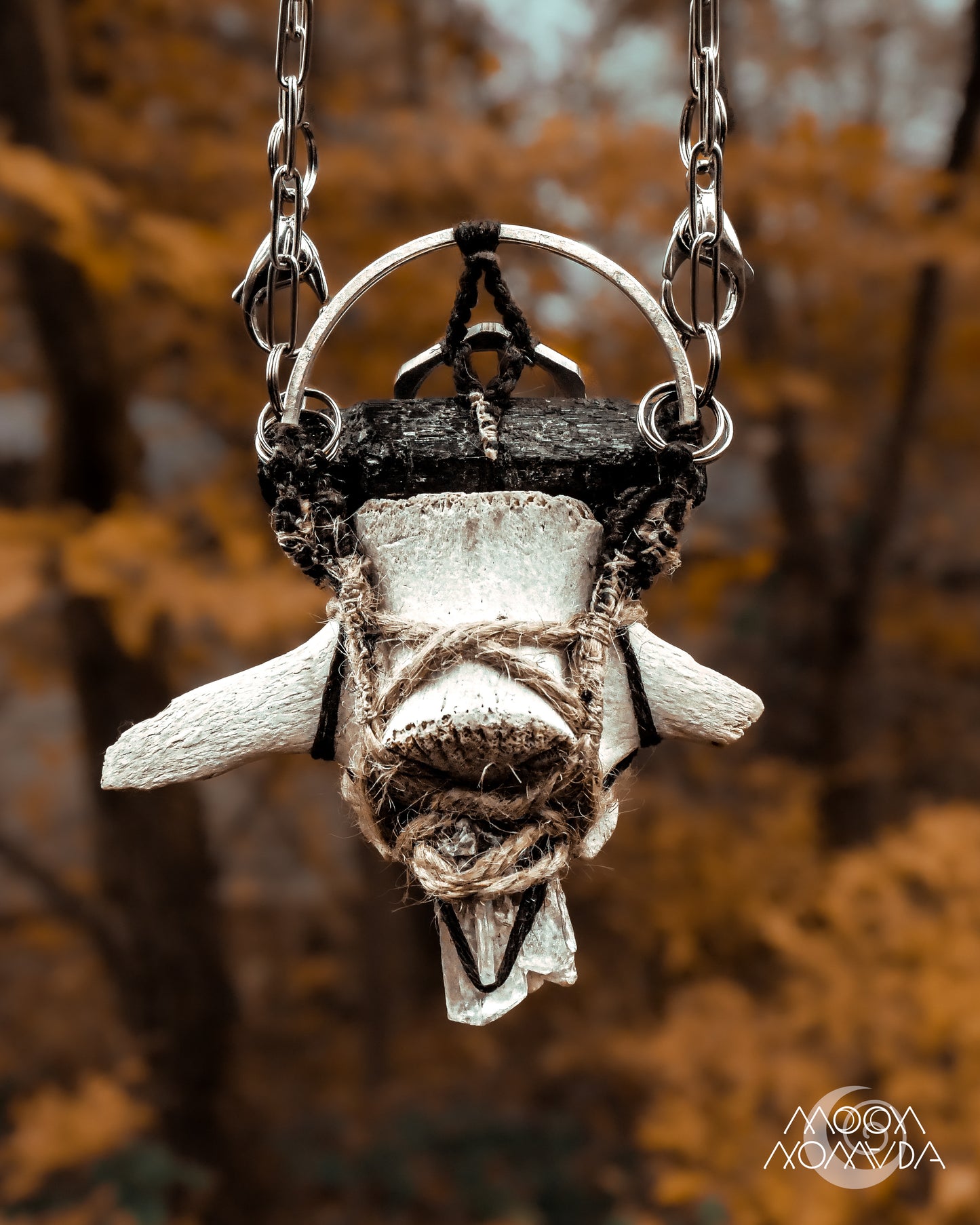 FlyFree • Neck Adornment