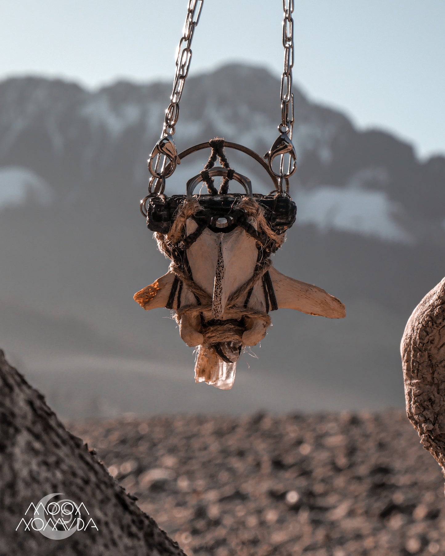 FlyFree • Neck Adornment
