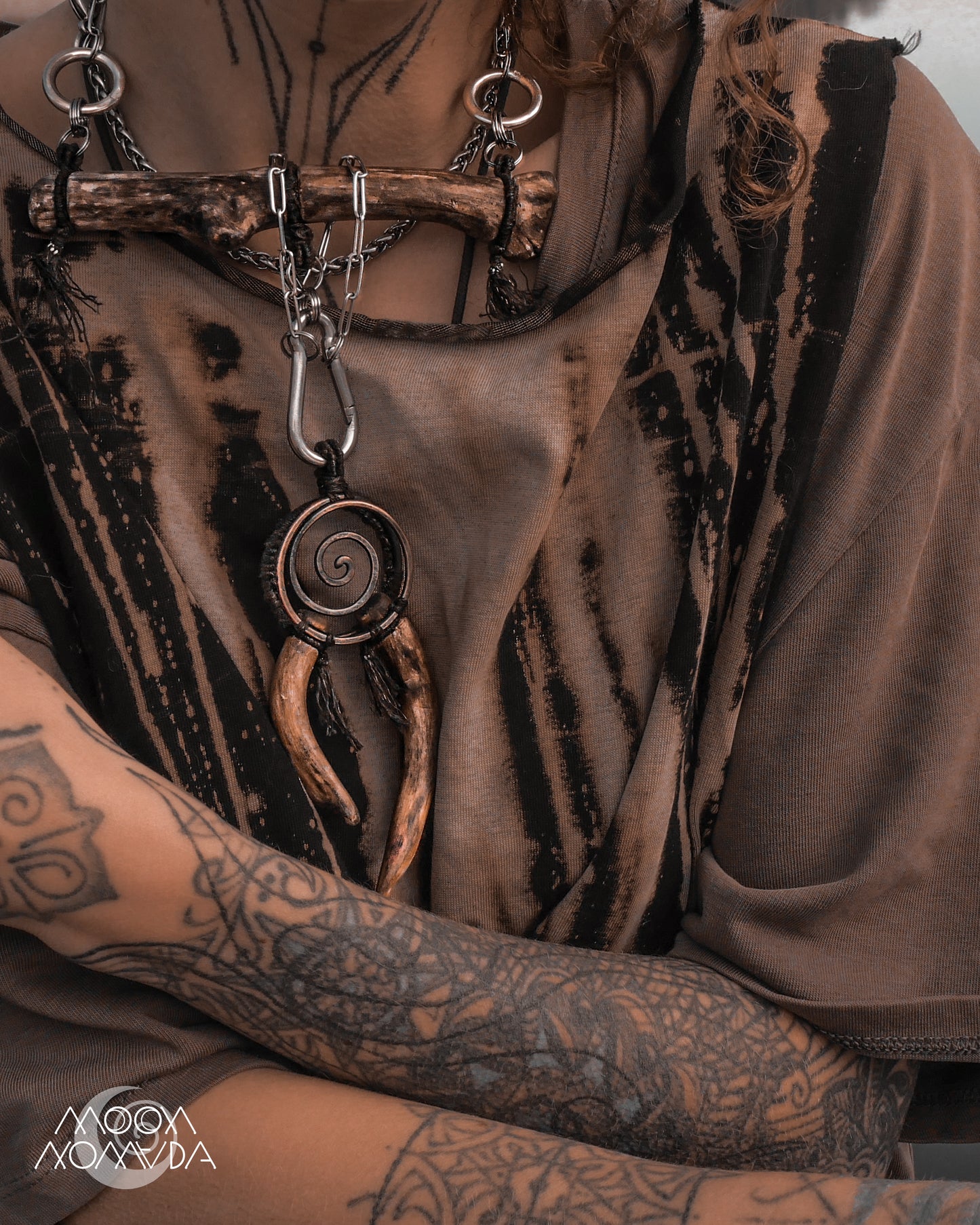 SpiralStory • Neck Adornment