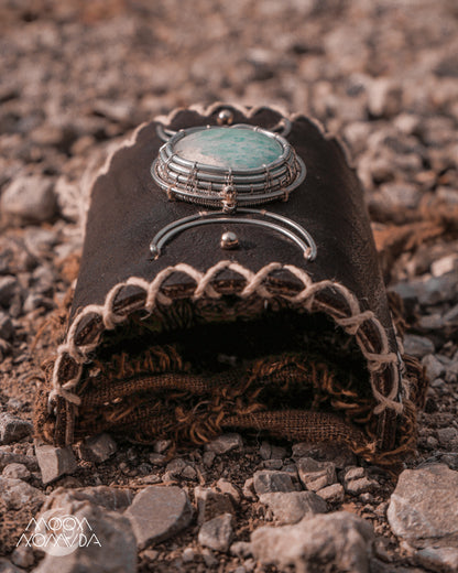 Luna • Cuff