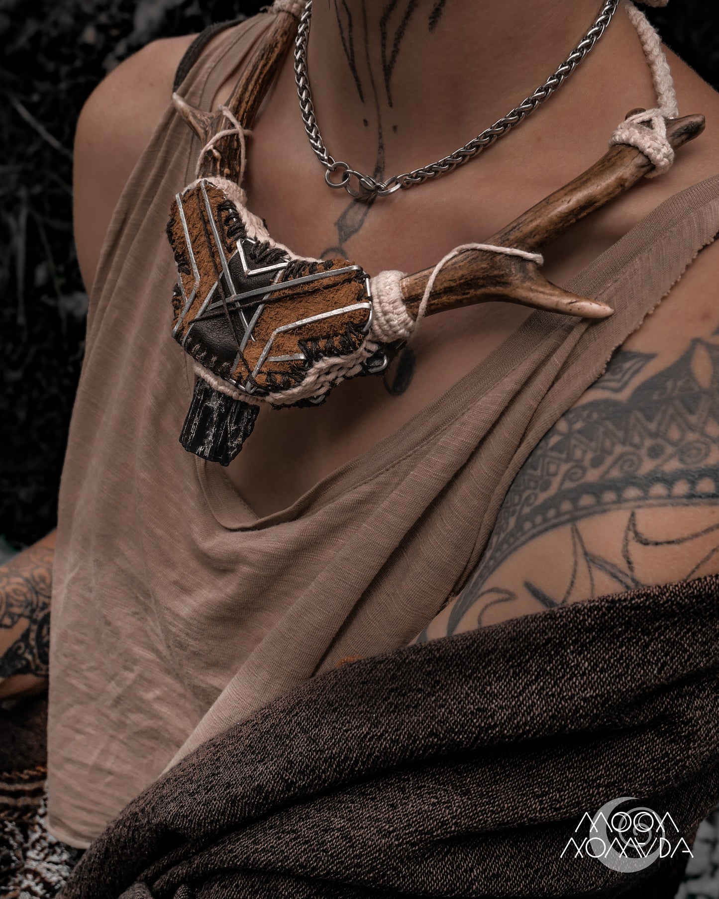 AntlerArt • Neck Adornment