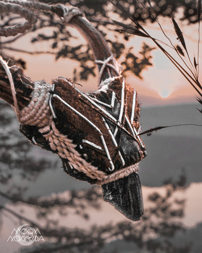 AntlerArt • Neck Adornment