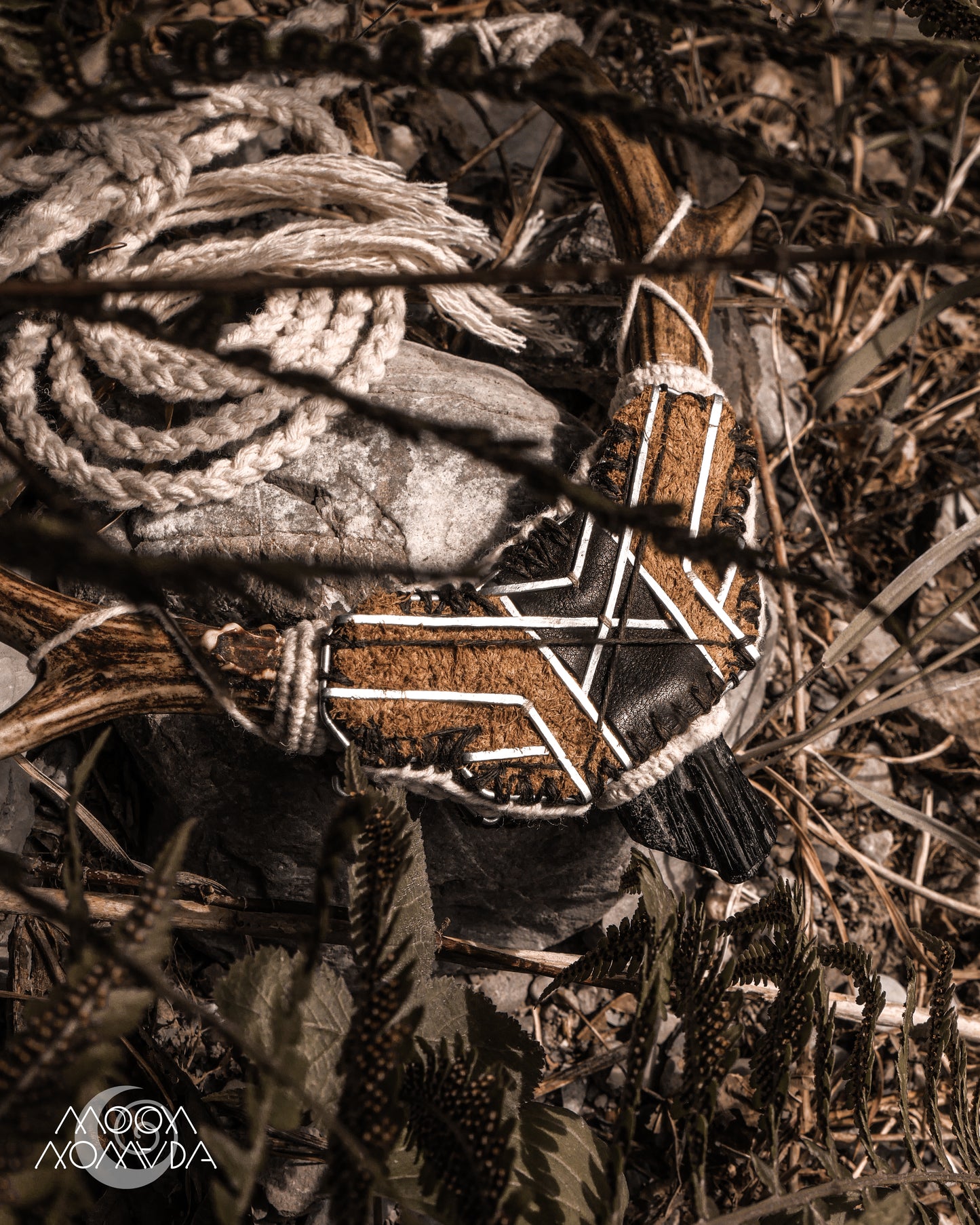 AntlerArt • Neck Adornment