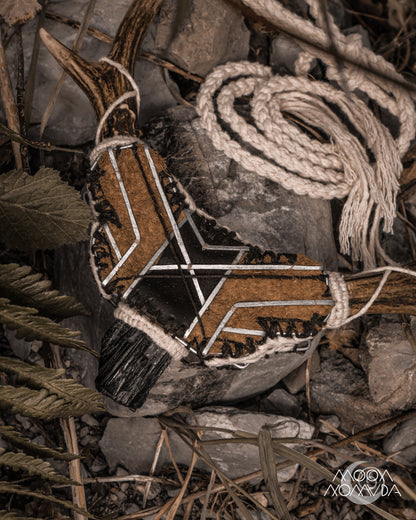 AntlerArt • Neck Adornment