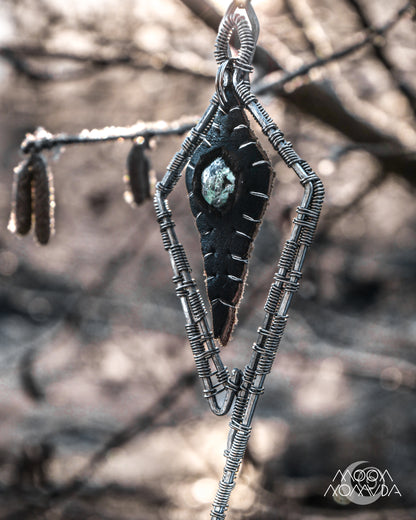 Light and Shadow • Neck Adornment