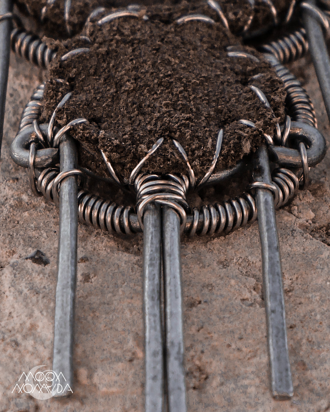 Timelines • Neck Adornment