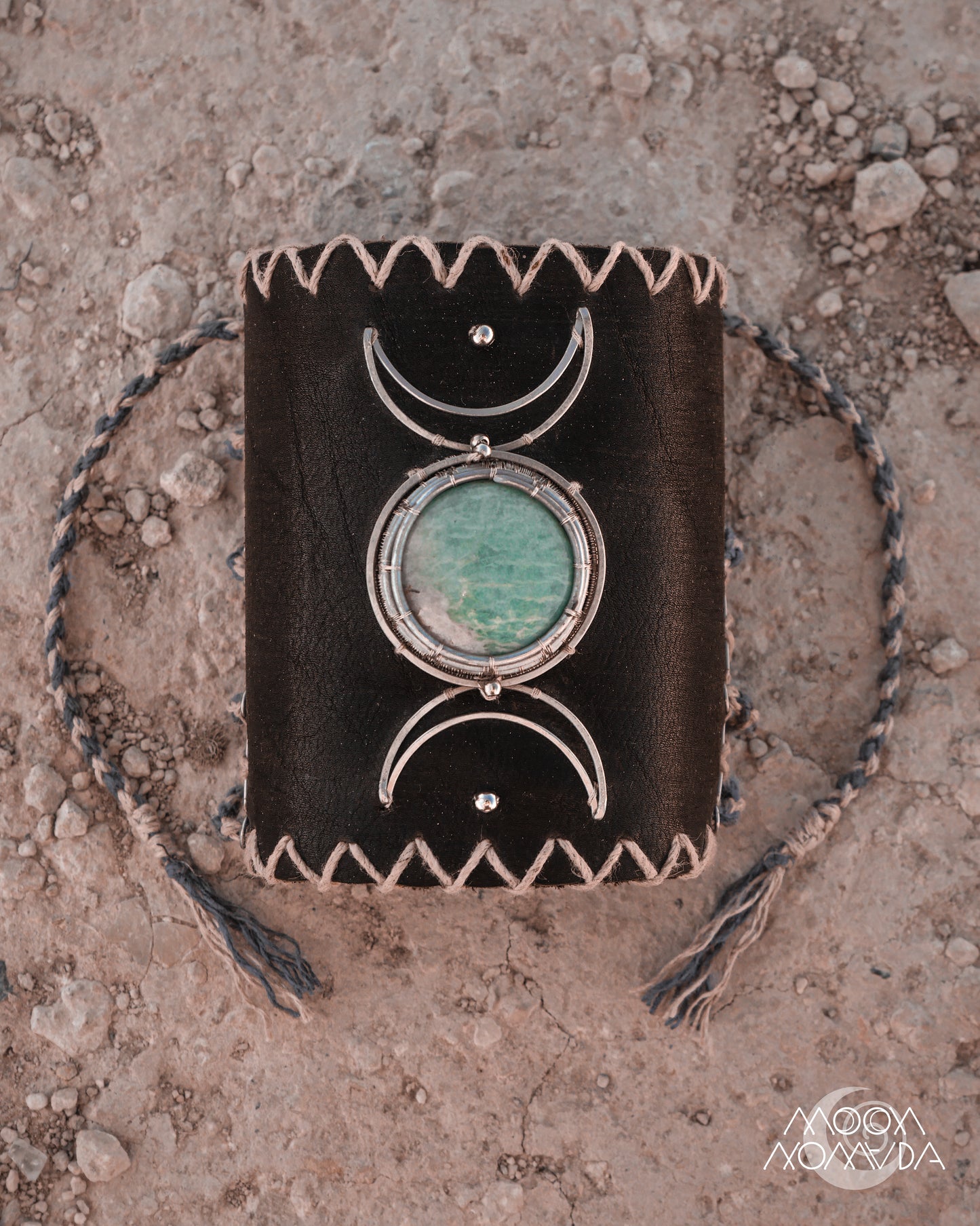 Luna • Cuff