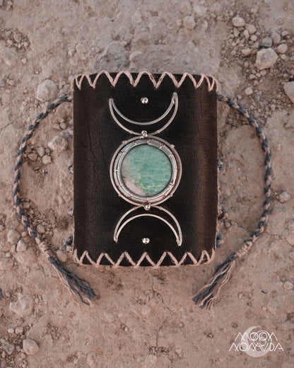 Luna • Cuff